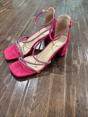 pink rhinestone block heels 👠